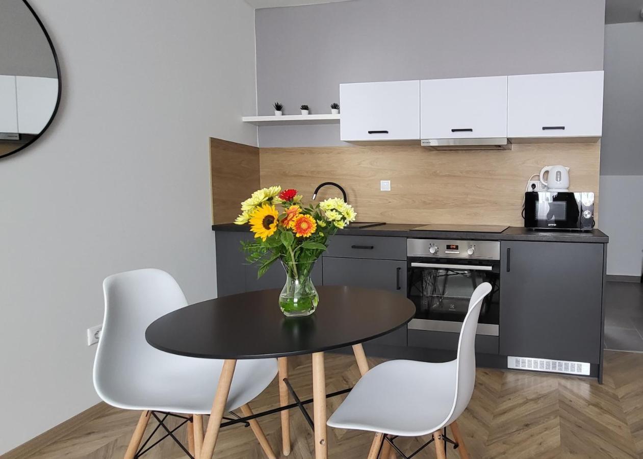 Dotis Apartman Tata Exteriér fotografie
